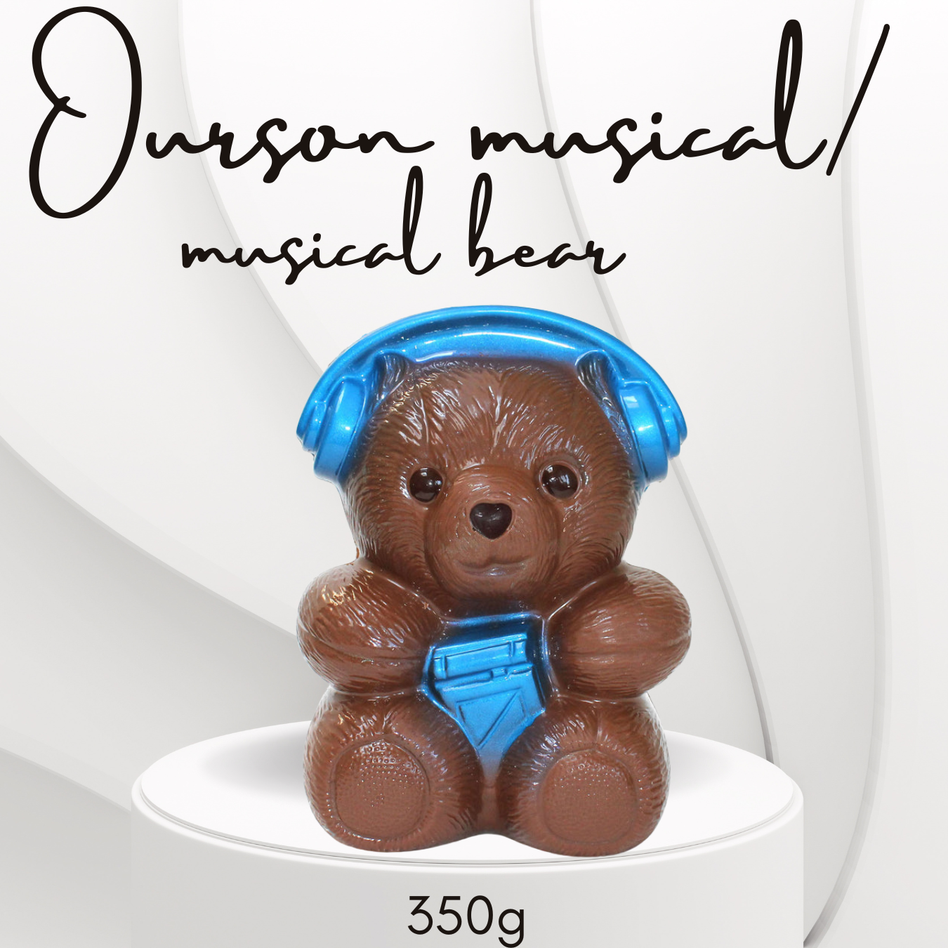 Musical bear toy shop